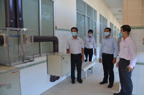 EVNGENCO3 trao tặng phòng cách ly áp lực âm cho tỉnh Bình Thuận - Ảnh 3. EVNGENCO3 trao tặng phòng cách ly áp lực âm cho tỉnh Bình Thuận - Ảnh 3.