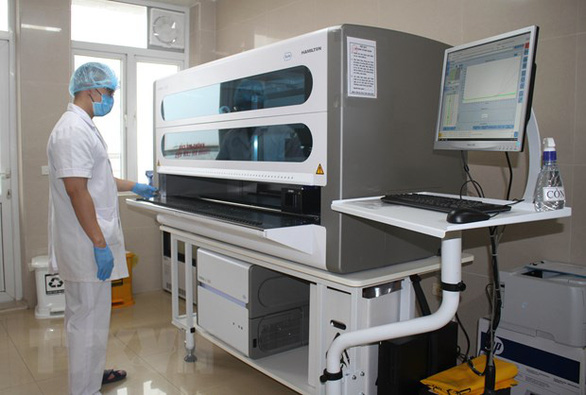 Bộ Y tế yêu cầu báo cáo khẩn việc mua máy xét nghiệm Realtime PCR - Ảnh 1.