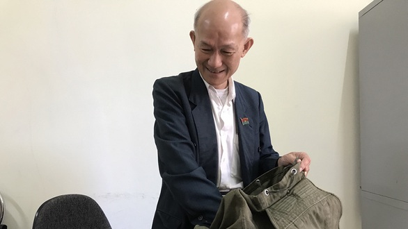 Những thầy giáo cầm bút vào chiến trường - Kỳ 1: Trích máu, nhịn ăn để vào Nam - Ảnh 1. Những thầy giáo cầm bút vào chiến trường - Kỳ 1: Trích máu, nhịn ăn để vào Nam - Ảnh 1.