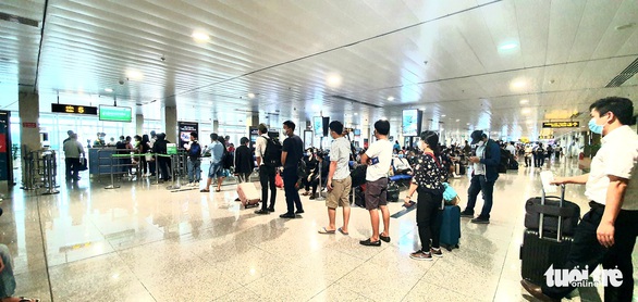 Hàng không tăng tần suất bay dịp 30-4, vé vẫn còn nhiều - Ảnh 1. Hàng không tăng tần suất bay dịp 30-4, vé vẫn còn nhiều - Ảnh 1.