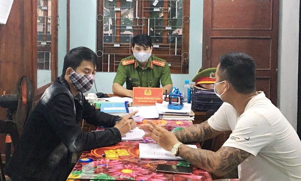 Phạt 2 triệu đồng thanh niên cách ly tại nhà bỏ ra ngoài đi bắt cá - Ảnh 1. Phạt 2 triệu đồng thanh niên cách ly tại nhà bỏ ra ngoài đi bắt cá - Ảnh 1.