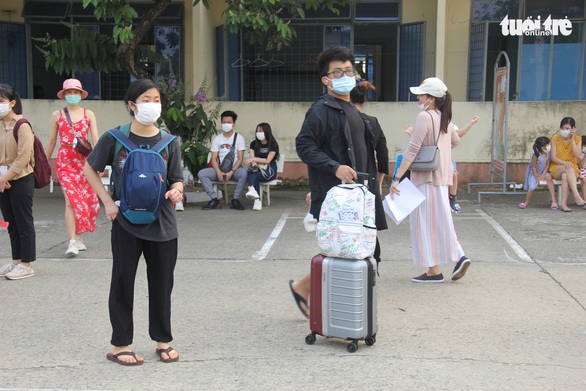 Trả phí cách ly ở Đà Nẵng 120.000 đồng/ngày, Hải Phòng chỉ 75.000 - Ảnh 1. Trả phí cách ly ở Đà Nẵng 120.000 đồng/ngày, Hải Phòng chỉ 75.000 - Ảnh 1.