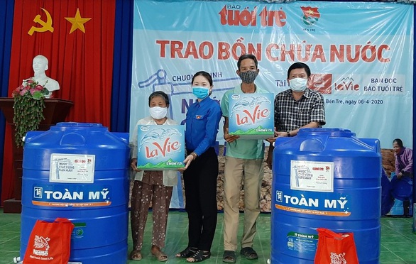 La Vie và Nestlé Việt Nam chung tay giảm thiệt hại từ hạn mặn - Ảnh 1. La Vie và Nestlé Việt Nam chung tay giảm thiệt hại từ hạn mặn - Ảnh 1.