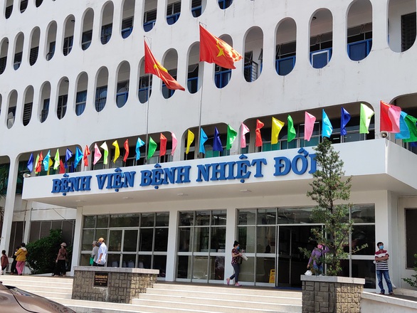 Bệnh nhân 278 suy hô hấp, bệnh nhân 91 chưa thể ghép phổi - Ảnh 1. Bệnh nhân 278 suy hô hấp, bệnh nhân 91 chưa thể ghép phổi - Ảnh 1.