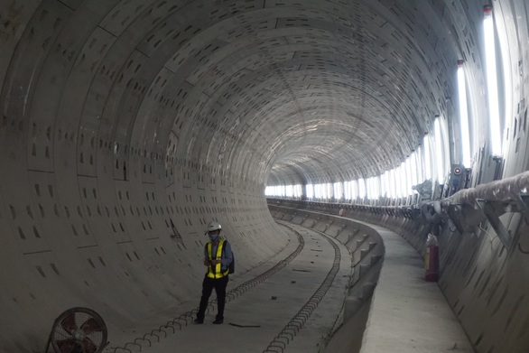 TP.HCM sẽ kiến nghị tháo gỡ thủ tục cho chuyên gia làm dự án metro - Ảnh 1. TP.HCM sẽ kiến nghị tháo gỡ thủ tục cho chuyên gia làm dự án metro - Ảnh 1.