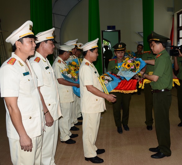 Công an Bình Dương, Bình Thuận: điều chuyển hàng loạt lãnh đạo phòng - Ảnh 1. Công an Bình Dương, Bình Thuận: điều chuyển hàng loạt lãnh đạo phòng - Ảnh 1.