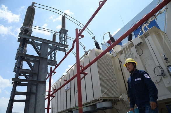 Giảm giá điện nhưng không treo lỗ? - Ảnh 1. Giảm giá điện nhưng không treo lỗ? - Ảnh 1.