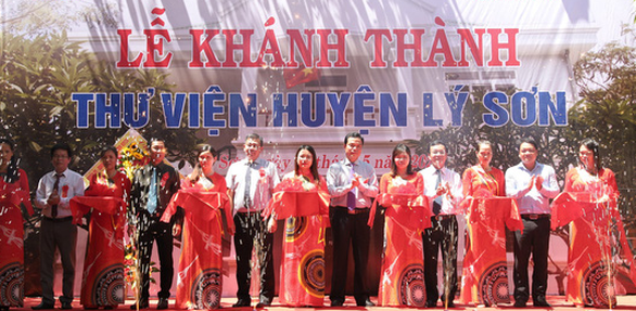 Hơn 1.000 đầu sách cho thư viện huyện Lý Sơn - Ảnh 2. Hơn 1.000 đầu sách cho thư viện huyện Lý Sơn - Ảnh 2.
