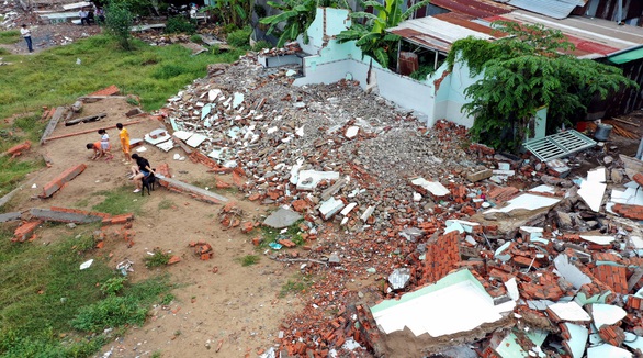 Tìm thuốc trị xây nhà không phép ở Bình Chánh - Ảnh 1. Tìm thuốc trị xây nhà không phép ở Bình Chánh - Ảnh 1.