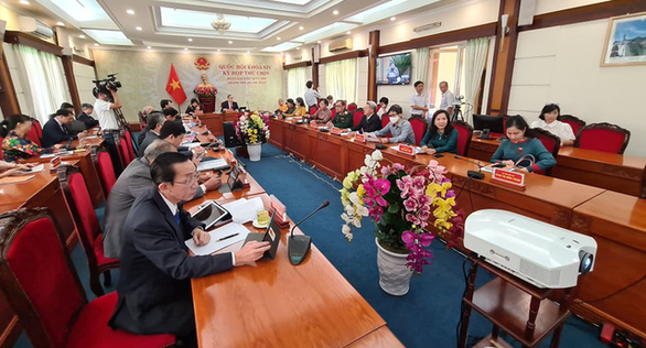 Họp trực tuyến thể hiện Quốc hội luôn thay đổi, linh hoạt - Ảnh 4. Họp trực tuyến thể hiện Quốc hội luôn thay đổi, linh hoạt - Ảnh 4.