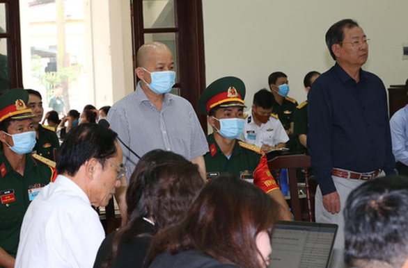 Đề nghị cựu thứ trưởng Nguyễn Văn Hiến 3-4 năm tù, Út trọc 20 năm tù - Ảnh 1. Đề nghị cựu thứ trưởng Nguyễn Văn Hiến 3-4 năm tù, Út trọc 20 năm tù - Ảnh 1.