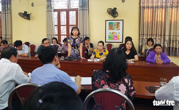 Chủ tịch Hải Phòng yêu cầu làm rõ vụ phê bình học sinh lớp 1 đi học sớm - Ảnh 2. Chủ tịch Hải Phòng yêu cầu làm rõ vụ phê bình học sinh lớp 1 đi học sớm - Ảnh 2.