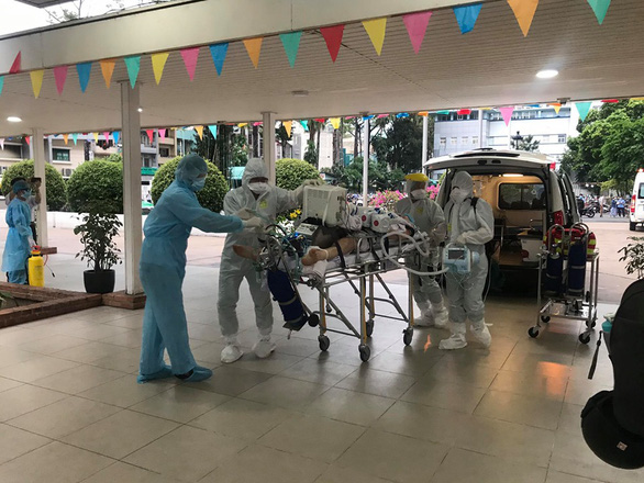 Bệnh nhân 91 có nhịp tự thở khi giảm liều an thần, tiên lượng còn nặng - Ảnh 1. Bệnh nhân 91 có nhịp tự thở khi giảm liều an thần, tiên lượng còn nặng - Ảnh 1.