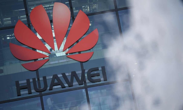 Thủ tướng Boris Johnson giảm dần dự án phát triển 5G của Huawei tại Anh - Ảnh 1. Thủ tướng Boris Johnson giảm dần dự án phát triển 5G của Huawei tại Anh - Ảnh 1.