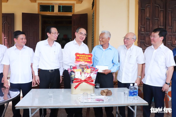 Khánh thành nhà trưng bày bổ sung và nhà bái đường quê hương Chủ tịch Hồ Chí Minh - Ảnh 5. Khánh thành nhà trưng bày bổ sung và nhà bái đường quê hương Chủ tịch Hồ Chí Minh - Ảnh 5.