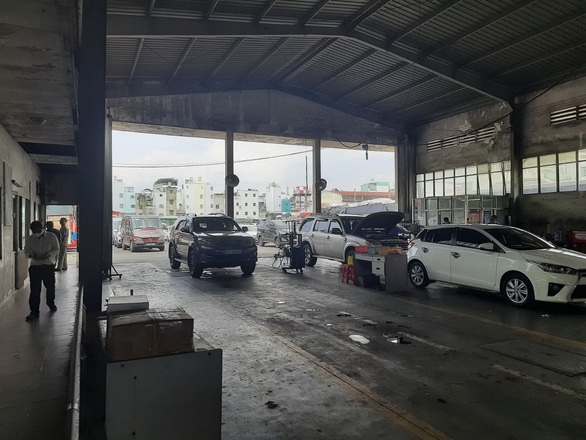 Siết khí thải, nhiều ôtô rớt kiểm định - Ảnh 1. Siết khí thải, nhiều ôtô rớt kiểm định - Ảnh 1.