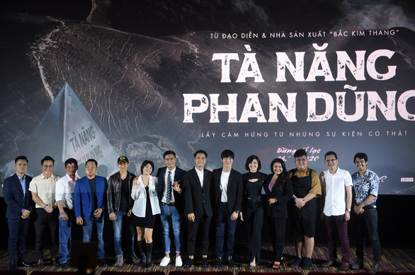 Diễn viên phim Tà Năng Phan Dũng đóng cảnh ăn ếch sống khi lạc trong rừng - Ảnh 5.