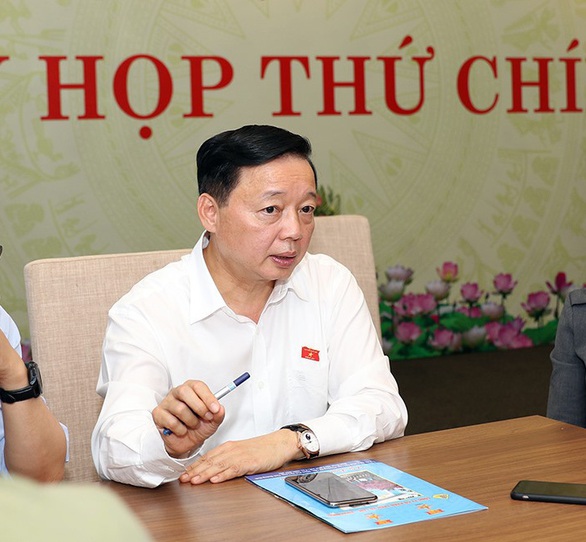Bộ trưởng Trần Hồng Hà: Không có người nước ngoài nào sở hữu đất, ai cấp báo tôi xử lý ngay - Ảnh 1. Bộ trưởng Trần Hồng Hà: Không có người nước ngoài nào sở hữu đất, ai cấp báo tôi xử lý ngay - Ảnh 1.