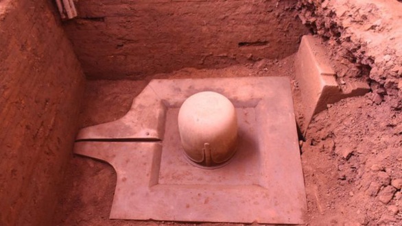 Cơ quan khảo cổ Ấn Độ tìm thấy tượng linga có từ thế kỷ 9 ở Mỹ Sơn - Ảnh 1. Cơ quan khảo cổ Ấn Độ tìm thấy tượng linga có từ thế kỷ 9 ở Mỹ Sơn - Ảnh 1.
