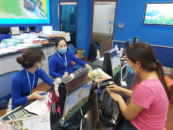 Gần 50% du khách Việt không muốn bỏ kế hoạch đi du lịch sau dịch - Ảnh 1. Gần 50% du khách Việt không muốn bỏ kế hoạch đi du lịch sau dịch - Ảnh 1.