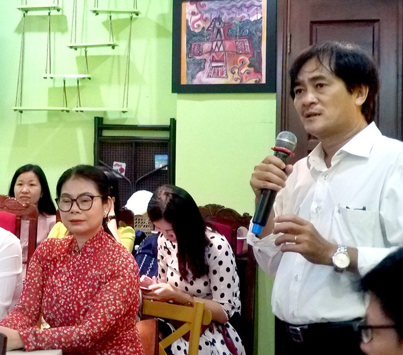 Dường như ai đến với Sài Gòn cũng đều muốn viết một cái gì đó - Ảnh 2. Dường như ai đến với Sài Gòn cũng đều muốn viết một cái gì đó - Ảnh 2.