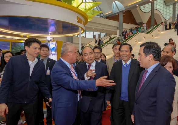 Ngày 9-5, Thủ tướng đối thoại trực tuyến với doanh nghiệp hậu COVID-19 - Ảnh 1. Ngày 9-5, Thủ tướng đối thoại trực tuyến với doanh nghiệp hậu COVID-19 - Ảnh 1.