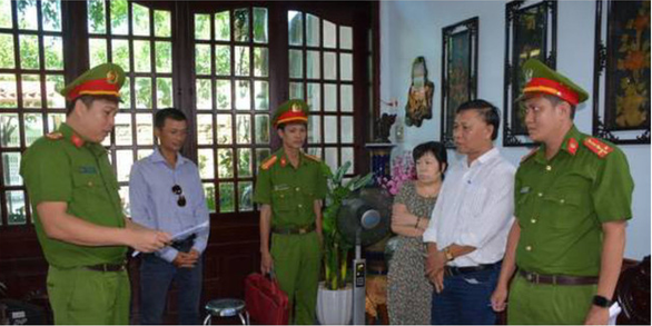 Nhận hối lộ, 2 cán bộ Chi cục Thủy sản Quảng Nam bị khởi tố - Ảnh 2. Nhận hối lộ, 2 cán bộ Chi cục Thủy sản Quảng Nam bị khởi tố - Ảnh 2.