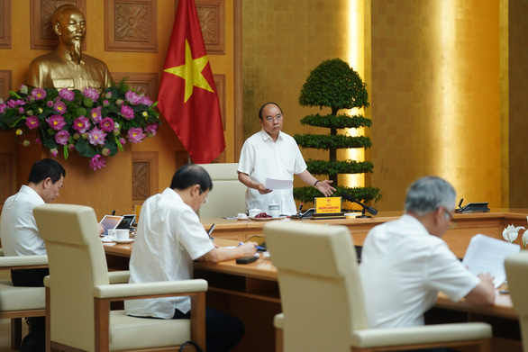 Thủ tướng: Không phải lúc than nghèo, kể khổ, mà phải khắc phục khó khăn - Ảnh 1. Thủ tướng: Không phải lúc than nghèo, kể khổ, mà phải khắc phục khó khăn - Ảnh 1.