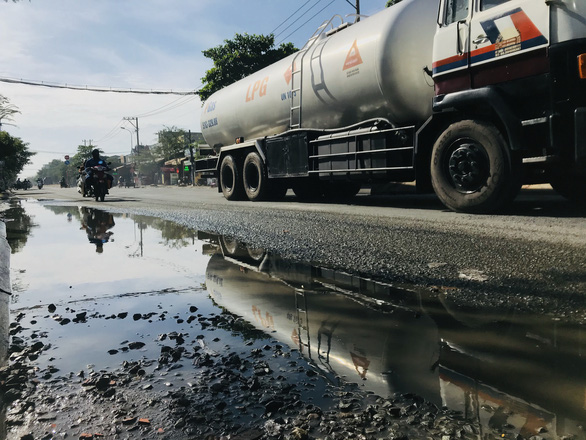 Khởi công dự án xóa ngập nước dài 5 km đường Huỳnh Tấn Phát - Ảnh 2. Khởi công dự án xóa ngập nước dài 5 km đường Huỳnh Tấn Phát - Ảnh 2.