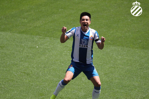 Sao Trung Quốc Wu Lei tỏa sáng giúp Espanyol giành 3 điểm quý giá - Ảnh 1. Sao Trung Quốc Wu Lei tỏa sáng giúp Espanyol giành 3 điểm quý giá - Ảnh 1.