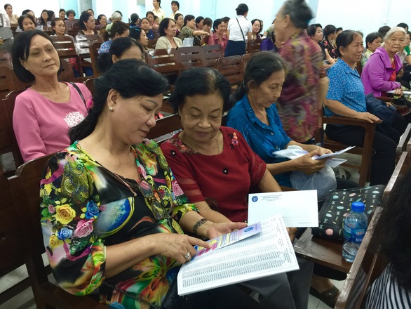 Quy định chưa đủ mạnh xử lý đơn vị trục lợi bảo hiểm xã hội - Ảnh 1. Quy định chưa đủ mạnh xử lý đơn vị trục lợi bảo hiểm xã hội - Ảnh 1.