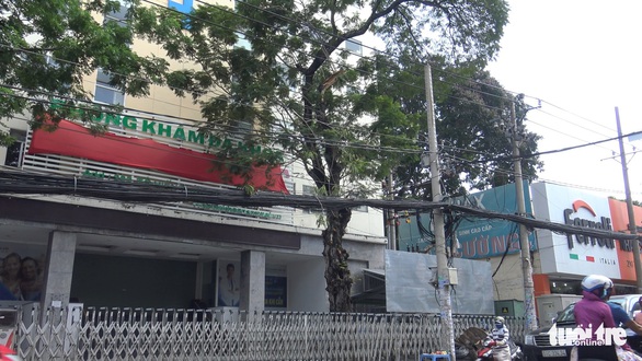 Vợ nạn nhân bị cây xanh đường Tô Hiến Thành đè chết: Mở cửa ra biết chồng bị nạn - Ảnh 3. Vợ nạn nhân bị cây xanh đường Tô Hiến Thành đè chết: Mở cửa ra biết chồng bị nạn - Ảnh 3.