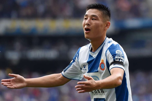 Thảm bại trên sân nhà, Espanyol và Ronaldo của Trung Quốc nhiều nguy cơ xuống hạng - Ảnh 1. Thảm bại trên sân nhà, Espanyol và Ronaldo của Trung Quốc nhiều nguy cơ xuống hạng - Ảnh 1.