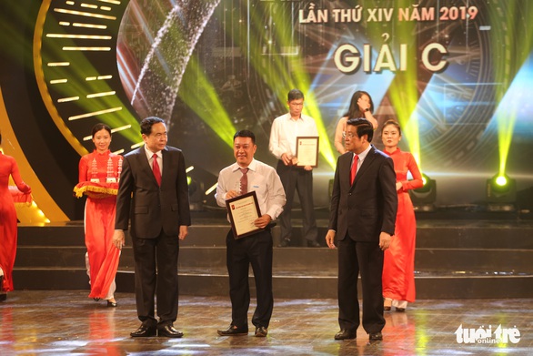 Báo Tuổi Trẻ đoạt 4 giải báo chí quốc gia năm 2019 - Ảnh 7. Báo Tuổi Trẻ đoạt 4 giải báo chí quốc gia năm 2019 - Ảnh 7.