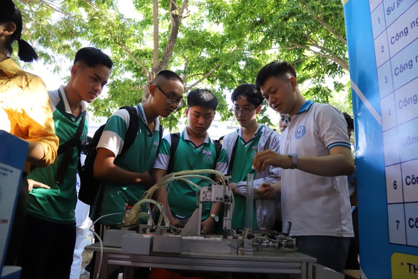 Học phí ngành y các trường ĐH tại Đà Nẵng có tăng không? - Ảnh 5. Học phí ngành y các trường ĐH tại Đà Nẵng có tăng không? - Ảnh 5.