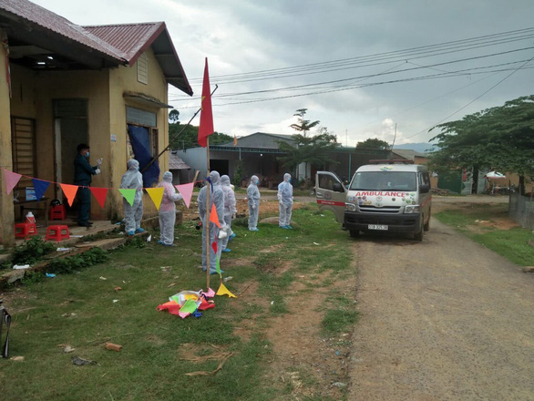 Liên tiếp xuất hiện ổ bệnh bạch hầu: Bệnh nguy hiểm thế nào, làm sao nhận biết? - Ảnh 1.