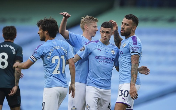Áp đảo toàn diện, Man City vùi dập Burnley trên sân nhà - Ảnh 1. Áp đảo toàn diện, Man City vùi dập Burnley trên sân nhà - Ảnh 1.