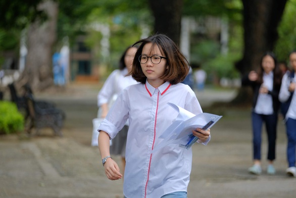 Hà Nội công bố số lượng đăng ký tuyển sinh vào lớp 10 năm học 2020-2021 - Ảnh 1. Hà Nội công bố số lượng đăng ký tuyển sinh vào lớp 10 năm học 2020-2021 - Ảnh 1.