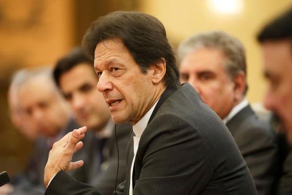 Thủ tướng Pakistan gây sốc khi nói trùm khủng bố Osama bin Laden tử vì đạo - Ảnh 1. Thủ tướng Pakistan gây sốc khi nói trùm khủng bố Osama bin Laden tử vì đạo - Ảnh 1.