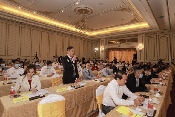Ngân hàng dè dặt với kế hoạch lợi nhuận do dịch COVID-19 - Ảnh 1. Ngân hàng dè dặt với kế hoạch lợi nhuận do dịch COVID-19 - Ảnh 1.