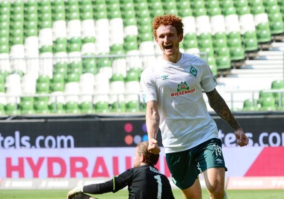 Werder Bremen thoát hiểm trong ngày Bundesliga hạ màn - Ảnh 1. Werder Bremen thoát hiểm trong ngày Bundesliga hạ màn - Ảnh 1.
