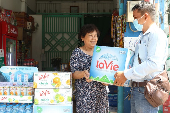 Món quà bất ngờ dành cho 12.000 cơ sở kinh doanh nhỏ bị ảnh hưởng từ COVID-19 - Ảnh 4. Món quà bất ngờ dành cho 12.000 cơ sở kinh doanh nhỏ bị ảnh hưởng từ COVID-19 - Ảnh 4.