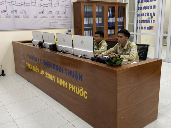 Đóng điện trạm biến áp 220kV Ninh Phước, giải tỏa thêm gần 306MW điện tái tạo lên lưới - Ảnh 1. Đóng điện trạm biến áp 220kV Ninh Phước, giải tỏa thêm gần 306MW điện tái tạo lên lưới - Ảnh 1.