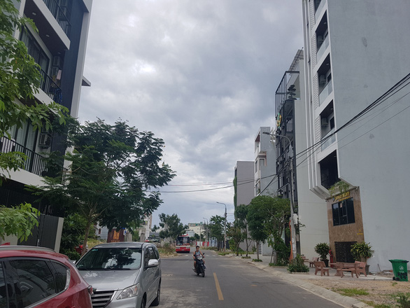Đà Nẵng thu hồi công văn dừng cấp phép xây dựng nhà ở kết hợp thương mại dịch vụ - Ảnh 1. Đà Nẵng thu hồi công văn dừng cấp phép xây dựng nhà ở kết hợp thương mại dịch vụ - Ảnh 1.