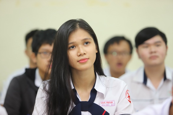 Sở GD-ĐT TP.HCM công bố số đăng ký thi vào lớp 10 từng trường - Ảnh 1. Sở GD-ĐT TP.HCM công bố số đăng ký thi vào lớp 10 từng trường - Ảnh 1.