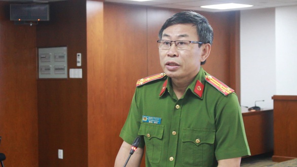 Khởi tố vụ án ‘băng nhóm áo cam’ náo loạn quán ốc ở Bình Tân - Ảnh 5. Khởi tố vụ án ‘băng nhóm áo cam’ náo loạn quán ốc ở Bình Tân - Ảnh 5.