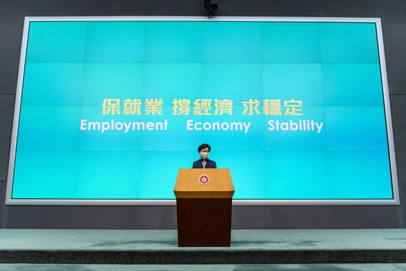 Bà Carrie Lam: Hong Kong không đủ sức chịu đựng thêm hỗn loạn - Ảnh 1. Bà Carrie Lam: Hong Kong không đủ sức chịu đựng thêm hỗn loạn - Ảnh 1.