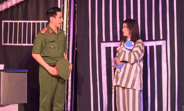 Búp bê không biết khóc: Tha thứ là chìa khóa mở cửa tương lai - Ảnh 1. Búp bê không biết khóc: Tha thứ là chìa khóa mở cửa tương lai - Ảnh 1.