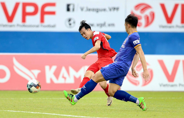 Văn Toàn ghi bàn, Hoàng Anh Gia Lai vẫn không thể chiến thắng - Ảnh 2. Văn Toàn ghi bàn, Hoàng Anh Gia Lai vẫn không thể chiến thắng - Ảnh 2.