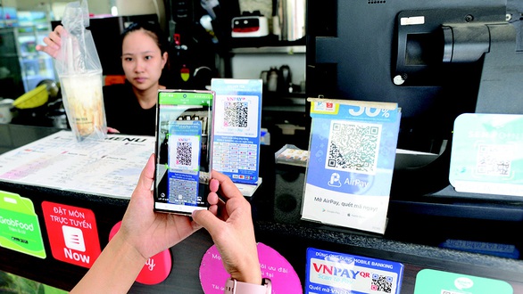 Cuộc chiến trên bàn thanh toán: tấc đất tấc vàng - Ảnh 1. Cuộc chiến trên bàn thanh toán: tấc đất tấc vàng - Ảnh 1.